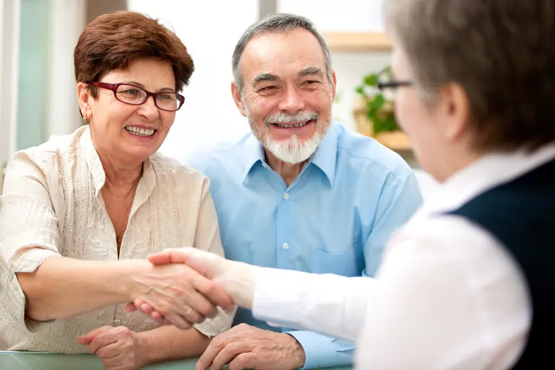 Managing Conflict Over Care Homes, In-Home Support, and Living Arrangements with EH Mediation Tring
